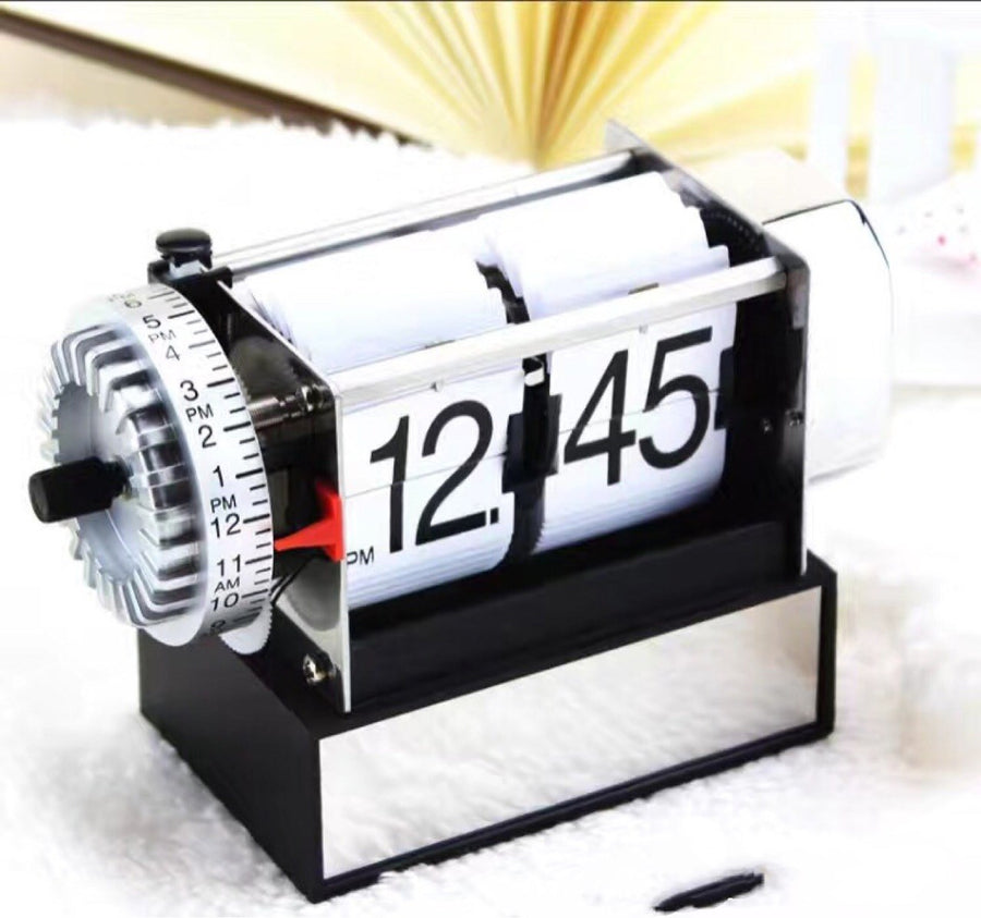 Two-page Flip Alarm Clock Artwork Decoration